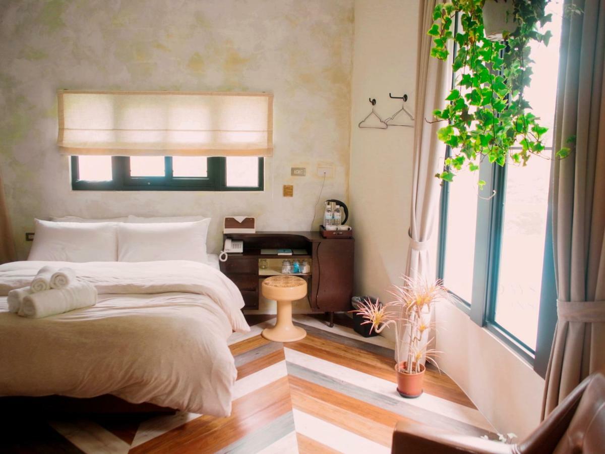 7Days 4Seasons Cafe B&B 루구 외부 사진